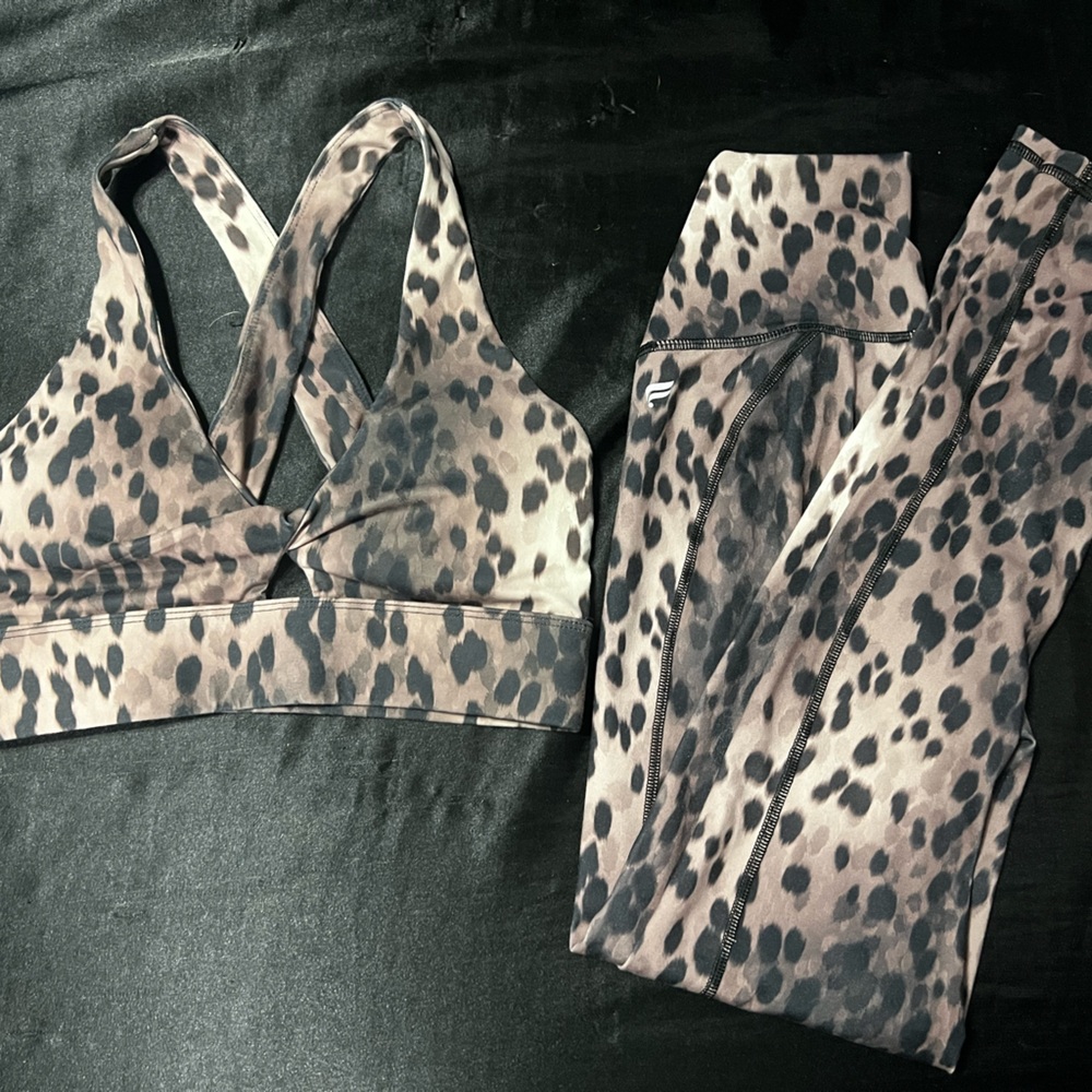 Fabletics set